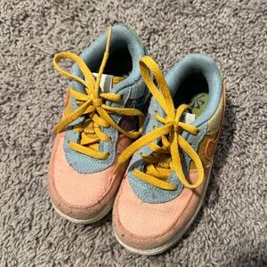 Nike Pink and Blue Sneakers Vibrant Everyday Style